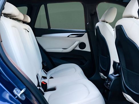 Used 2021 BMW X1 sDrive28i w/ Convenience Package image 22