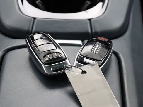 Used 2022 Audi e-tron GT Prestige w/ Prestige Package AWD/4WD image 19