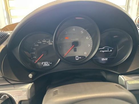 Used 2021 Porsche 718 Cayman S image 8