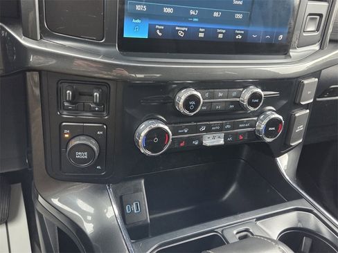 Used 2022 Ford F150 XLT w/ Equipment Group 302A High image 20