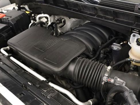 Used 2021 GMC Sierra 1500 Elevation w/ Preferred Package image 8