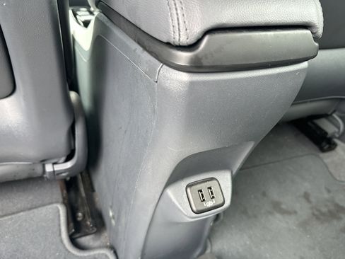 Used 2020 Chevrolet Bolt Premier w/ Infotainment Package image 23