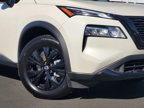 Certified 2023 Nissan Rogue SV w/ SV Premium B Package image 3