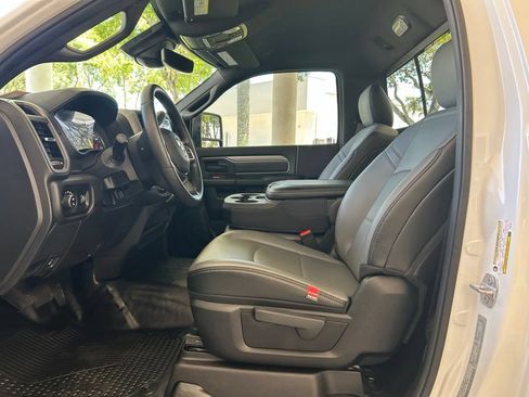 Used 2025 RAM 3500 Tradesman AWD/4WD image 6
