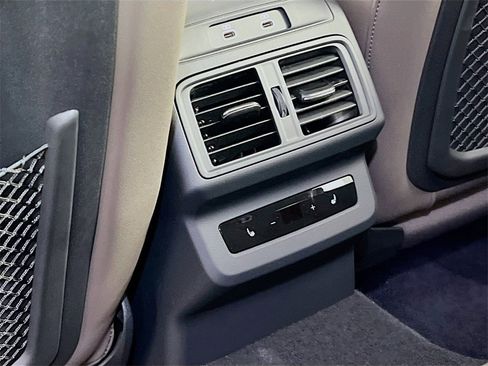 New 2025 Audi Q5 Prestige image 22