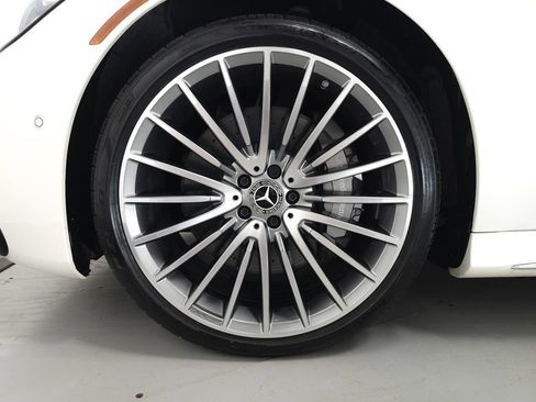 Used 2023 Mercedes-Benz S 500 4MATIC image 38