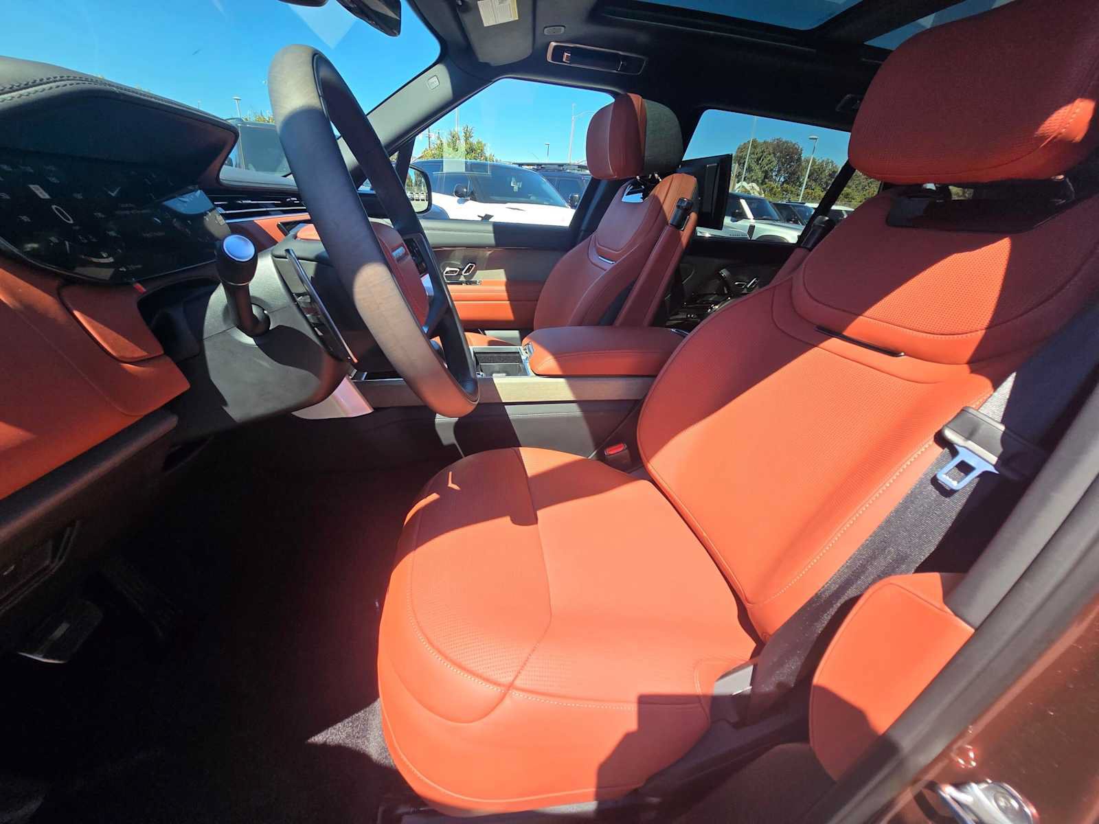 New 2026 Land Rover Range Rover SV AWD/4WD image 26