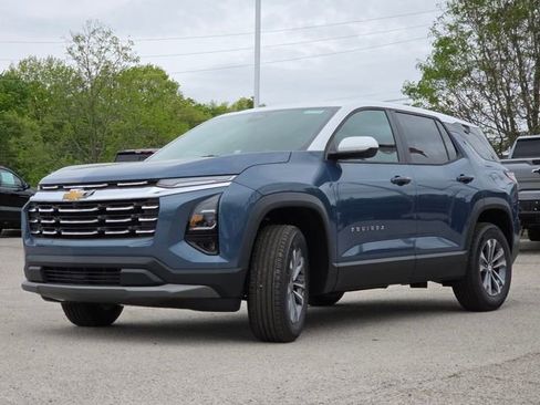New 2026 Chevrolet Equinox LT w/ Convenience Package II AWD/4WD image 15