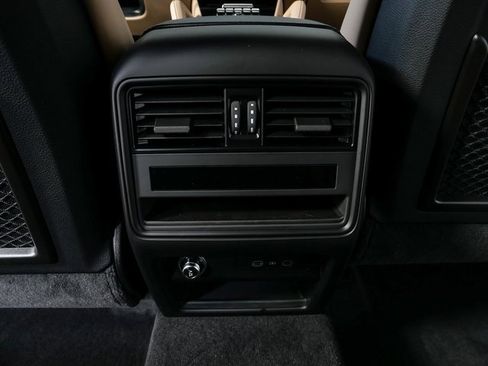 Certified 2026 Porsche Cayenne image 19