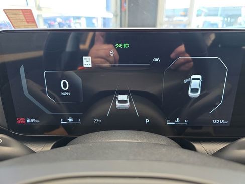 Certified 2025 Kia K4 EX image 21