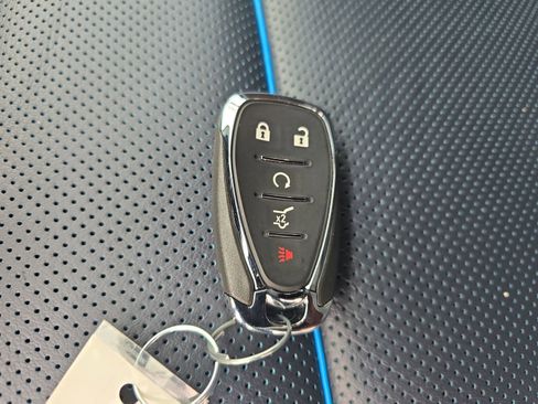 Used 2023 Chevrolet Blazer RS w/ Enhanced Convenience Package image 37