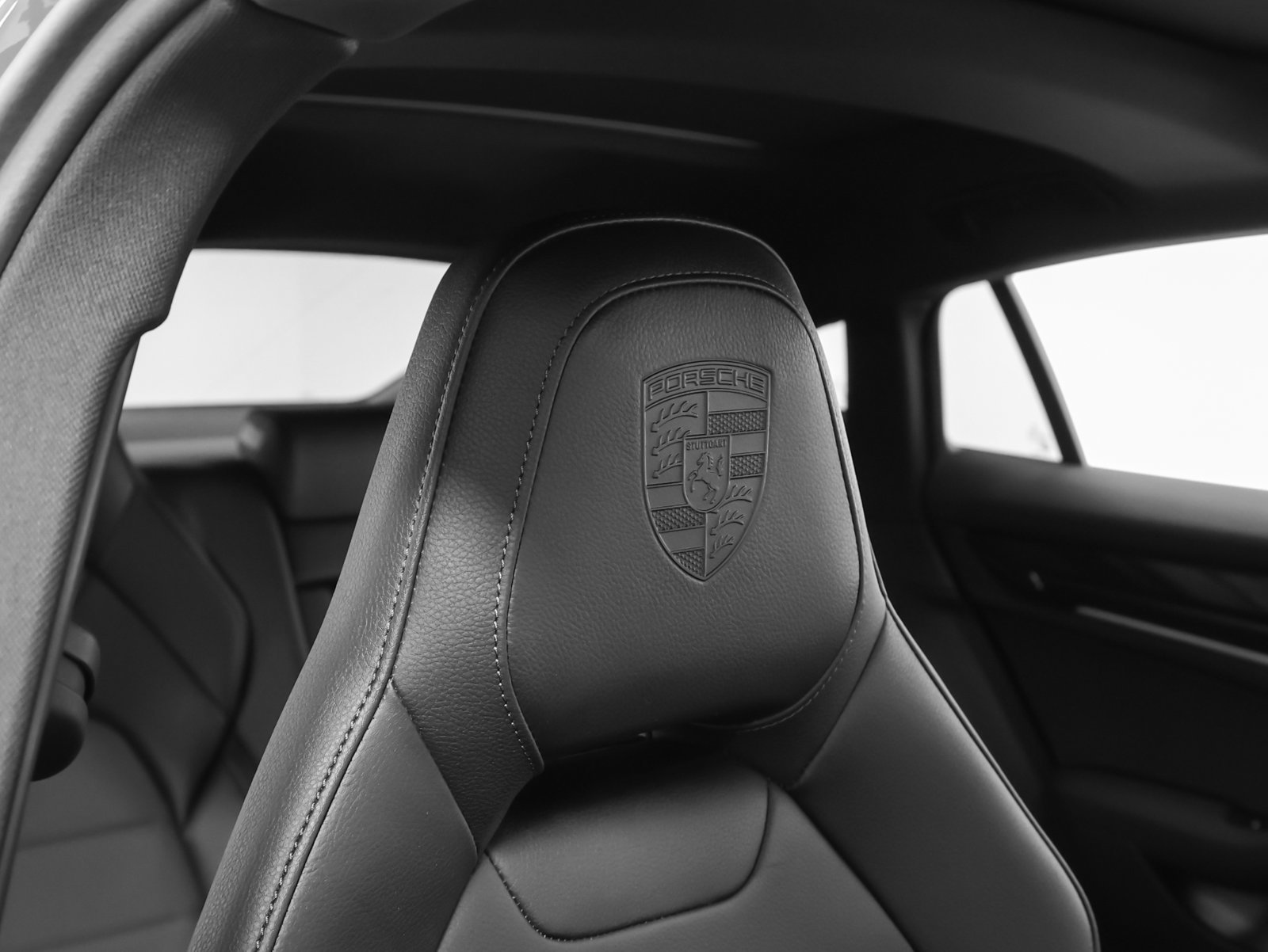 Certified 2025 Porsche Panamera 4 AWD/4WD image 22