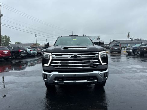 Certified 2024 Chevrolet Silverado 2500 LTZ w/ LTZ Plus Package AWD/4WD image 9