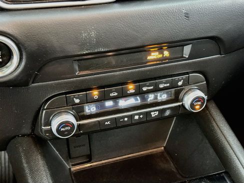 Used 2021 MAZDA CX-5 Touring w/ Touring Preferred SV Package AWD/4WD image 19