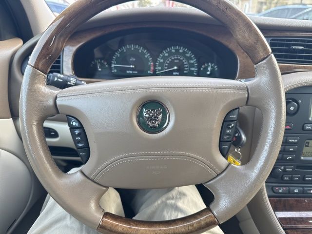 Used 2003 Jaguar S-TYPE 4.2 RWD image 23