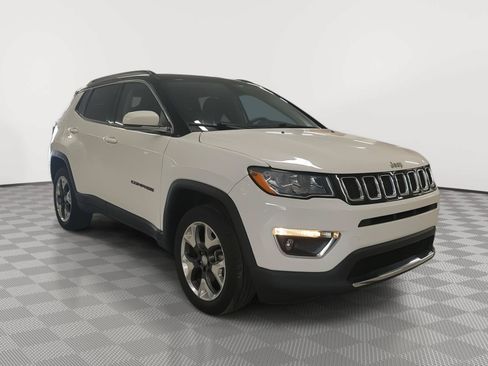 Used 2020 Jeep Compass Limited AWD/4WD image 4