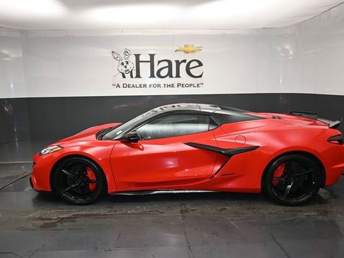 New 2026 Chevrolet Corvette E-Ray w/ Stealth Interior Trim Package image 10