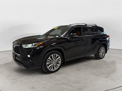 Used 2022 Toyota Highlander Platinum