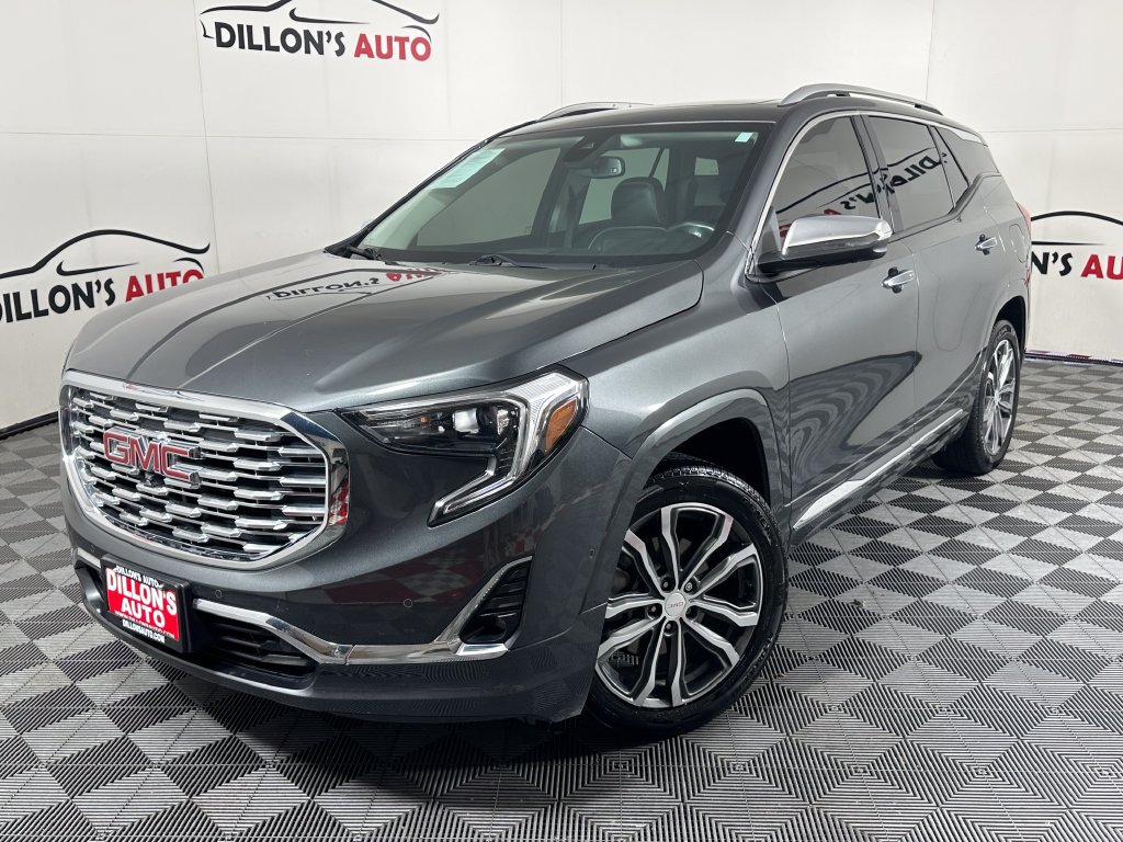 Used 2020 GMC Terrain Denali w/ GMC Pro Grade Package AWD/4WD image 1