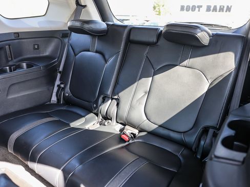 Certified 2025 Honda Pilot EX-L image 11