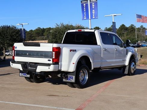 Used 2022 Ford F450 Limited w/ FX4 Off-Road Package image 3