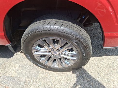 Used 2024 Ford F150 Lariat w/ Tow/Haul Package AWD/4WD image 9