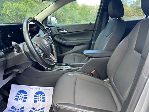 Certified 2024 Buick Encore GX Preferred image 12