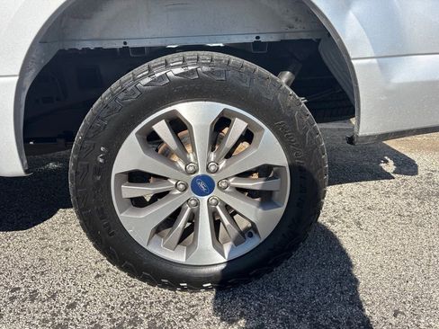 Used 2018 Ford F150 XL w/ Equipment Group 101A Mid AWD/4WD image 19