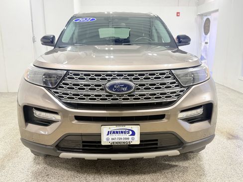 Used 2021 Ford Explorer Limited w/ Equipment Group 301A image 2