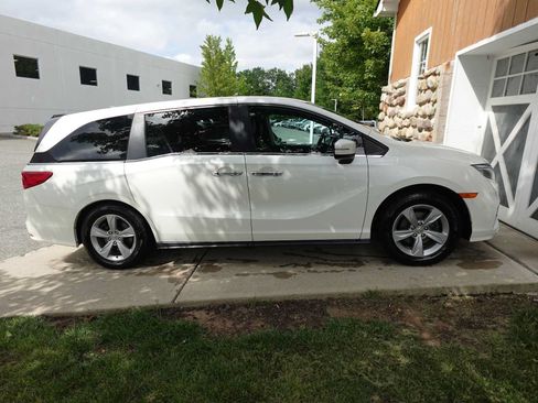 Used 2019 Honda Odyssey EX-L image 8