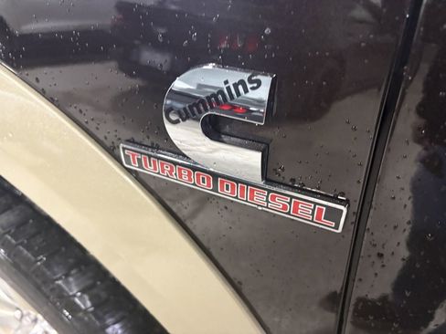 Used 2017 RAM 2500 Longhorn image 13