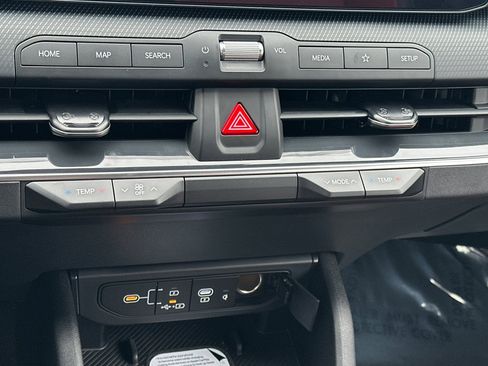 New 2026 Kia K4 GT-Line image 17