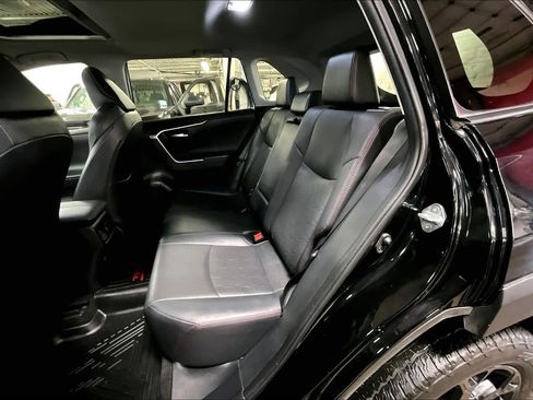 Used 2020 Toyota RAV4 TRD Off-Road image 19