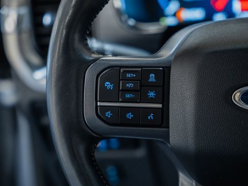 Certified 2023 Ford F150 Lariat w/ Equipment Group 502A High image 38