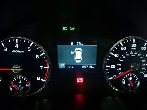 Used 2022 Kia Telluride EX w/ Towing Package FWD image 13