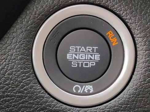 New 2026 RAM 1500 Express AWD/4WD image 30