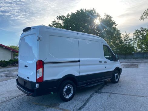 Used 2019 Ford Transit 350 130 Medium Roof RWD image 4