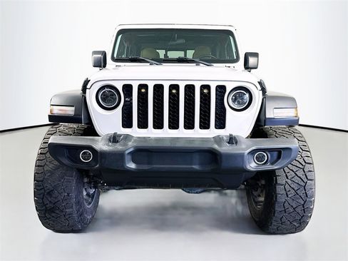 Used 2020 Jeep Gladiator Sport w/ Quick Order Package 24S image 2