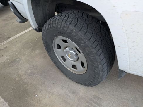 Used 2018 Chevrolet Colorado W/T image 7