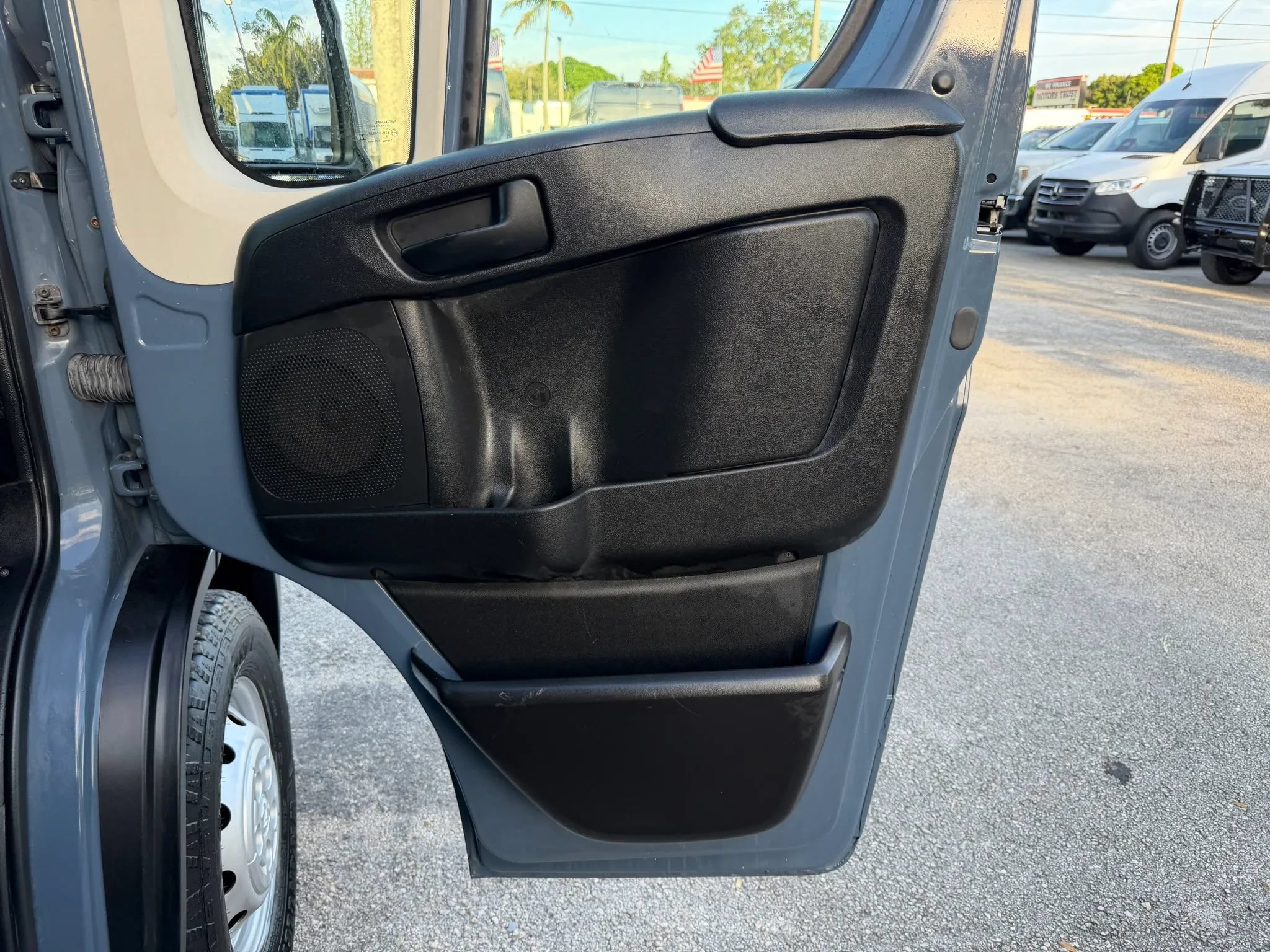 Used 2020 RAM ProMaster 3500 FWD image 16