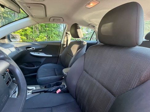 Used 2011 Toyota Corolla S FWD image 12