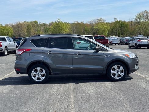 Used 2014 Ford Escape SE w/ Equipment Group 201A image 8