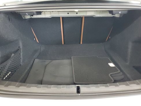 Used 2025 BMW 330i Sedan w/ Convenience Package image 32