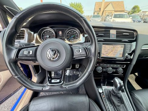 Used 2016 Volkswagen Golf R 4-Door AWD/4WD image 30