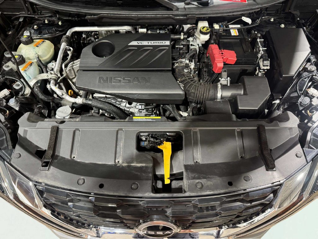 Used 2023 Nissan Rogue SV AWD/4WD image 24