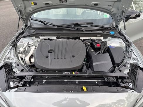 Used 2024 Volvo S60 B5 Ultimate w/ Climate Package image 23