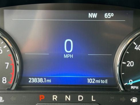 Used 2023 Ford Explorer XLT w/ Equipment Group 202A image 19