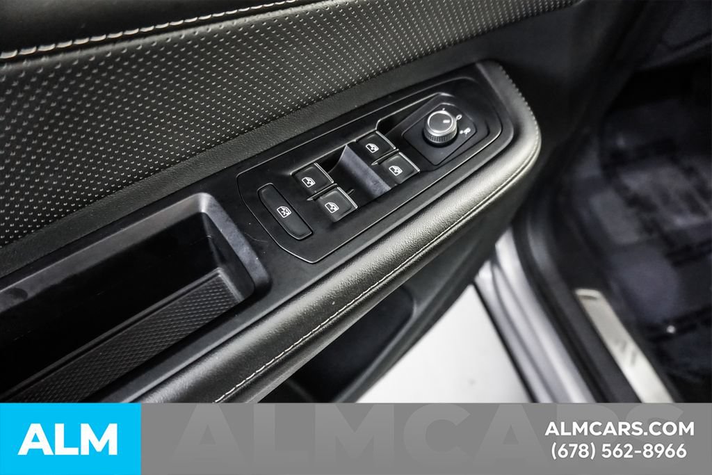 Used 2025 Volkswagen Atlas SE FWD image 49