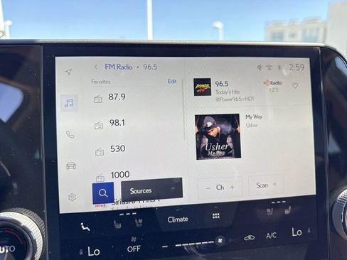 Used 2025 Lexus NX 250 FWD w/ Accessory Package (Z2) image 16