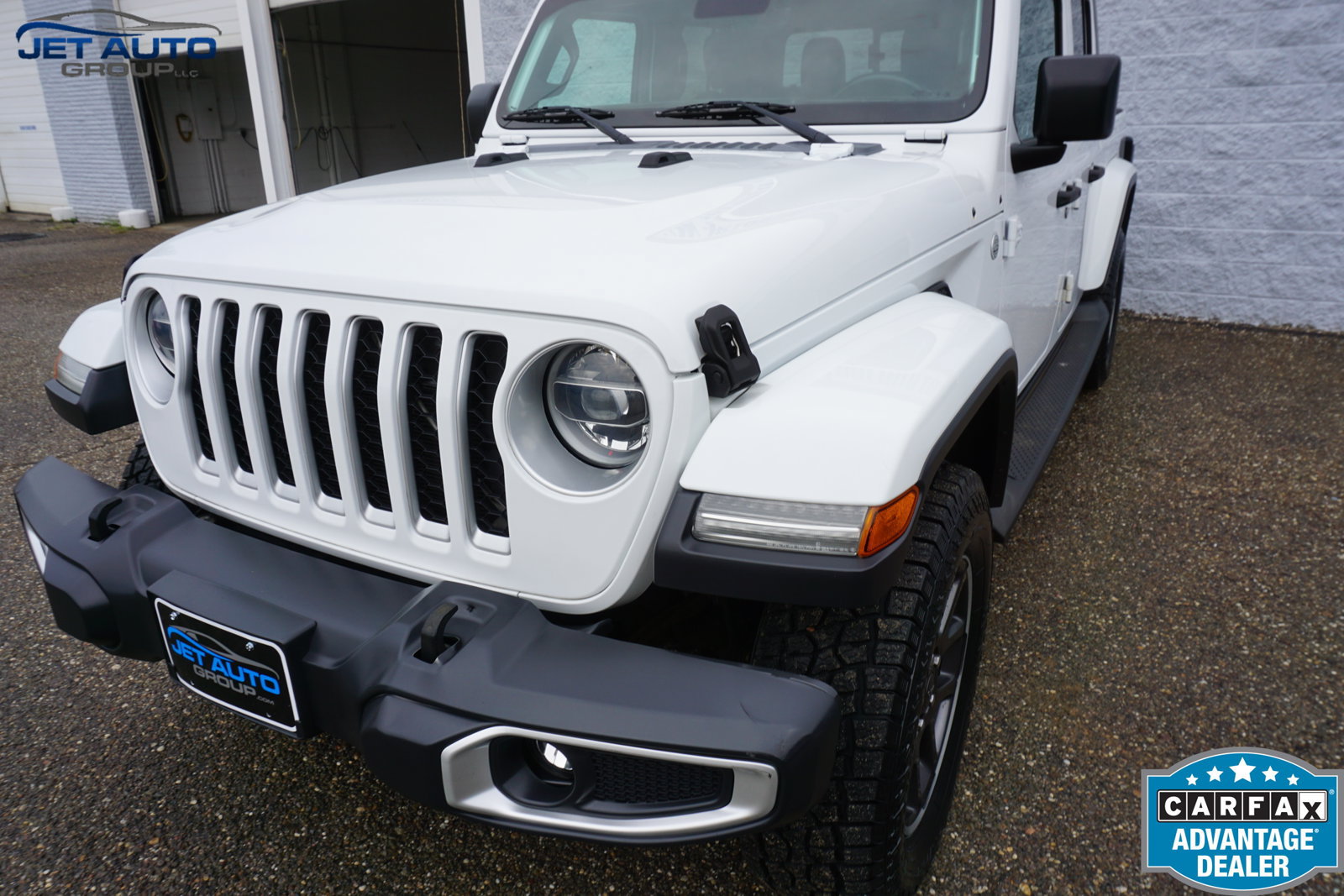 Used 2020 Jeep Gladiator Overland AWD/4WD image 5